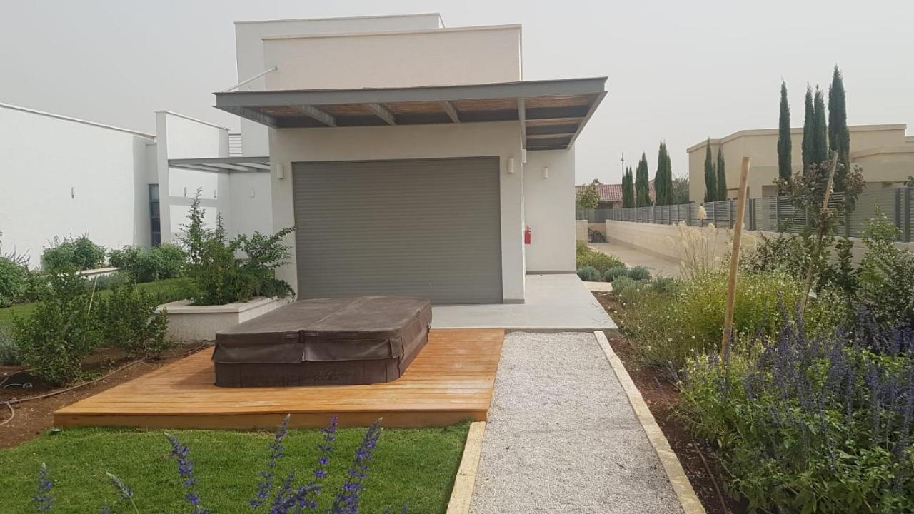 Halomot Naftali Hotel Sede Eli'ezer Exterior photo