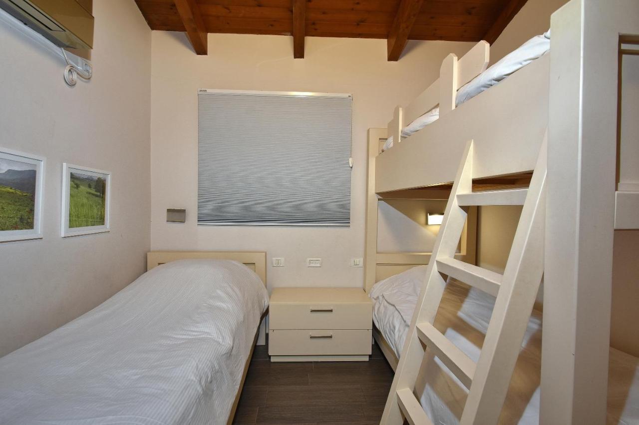 Halomot Naftali Hotel Sede Eli'ezer Exterior photo