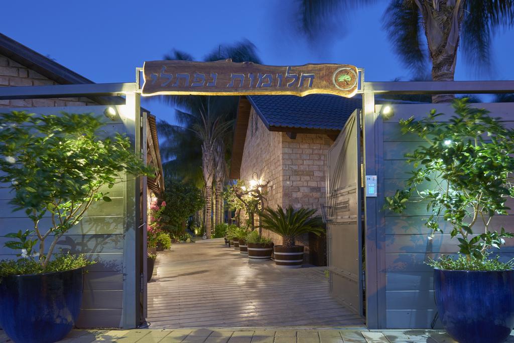 Halomot Naftali Hotel Sede Eli'ezer Exterior photo